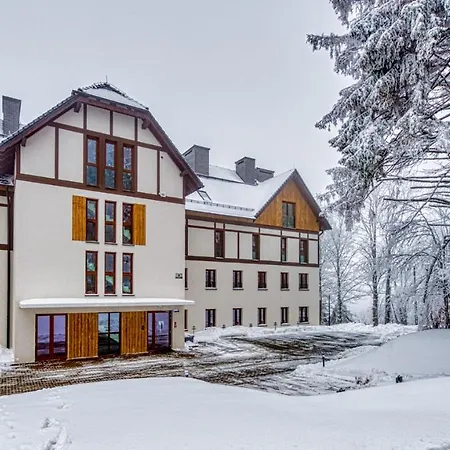 A2 Domitu Z Basenem, Sauną, Jacuzzi - 5d Apartment Schreiberhau