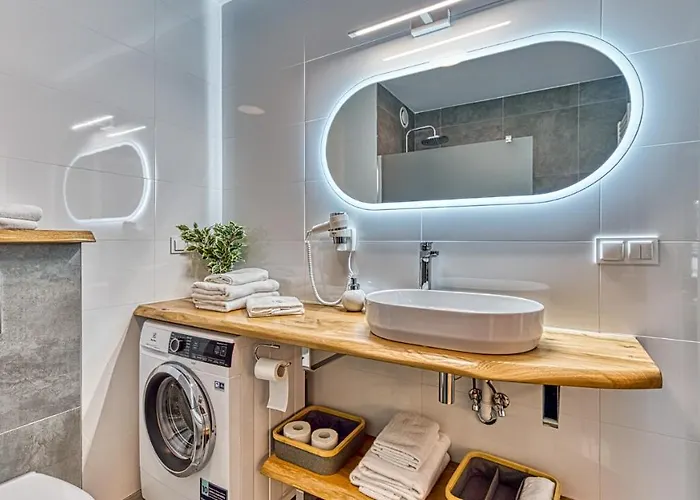 A2 Domitu Z Basenem, Sauna, Jacuzzi - 5d *